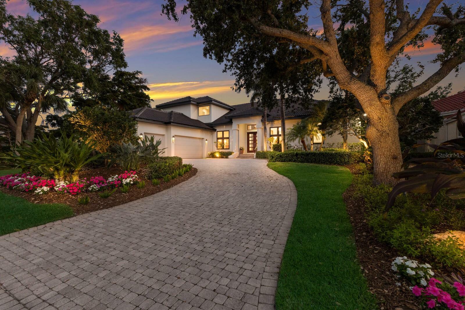 Property Photo: 3302 Sabal Cove Lane FL 34228