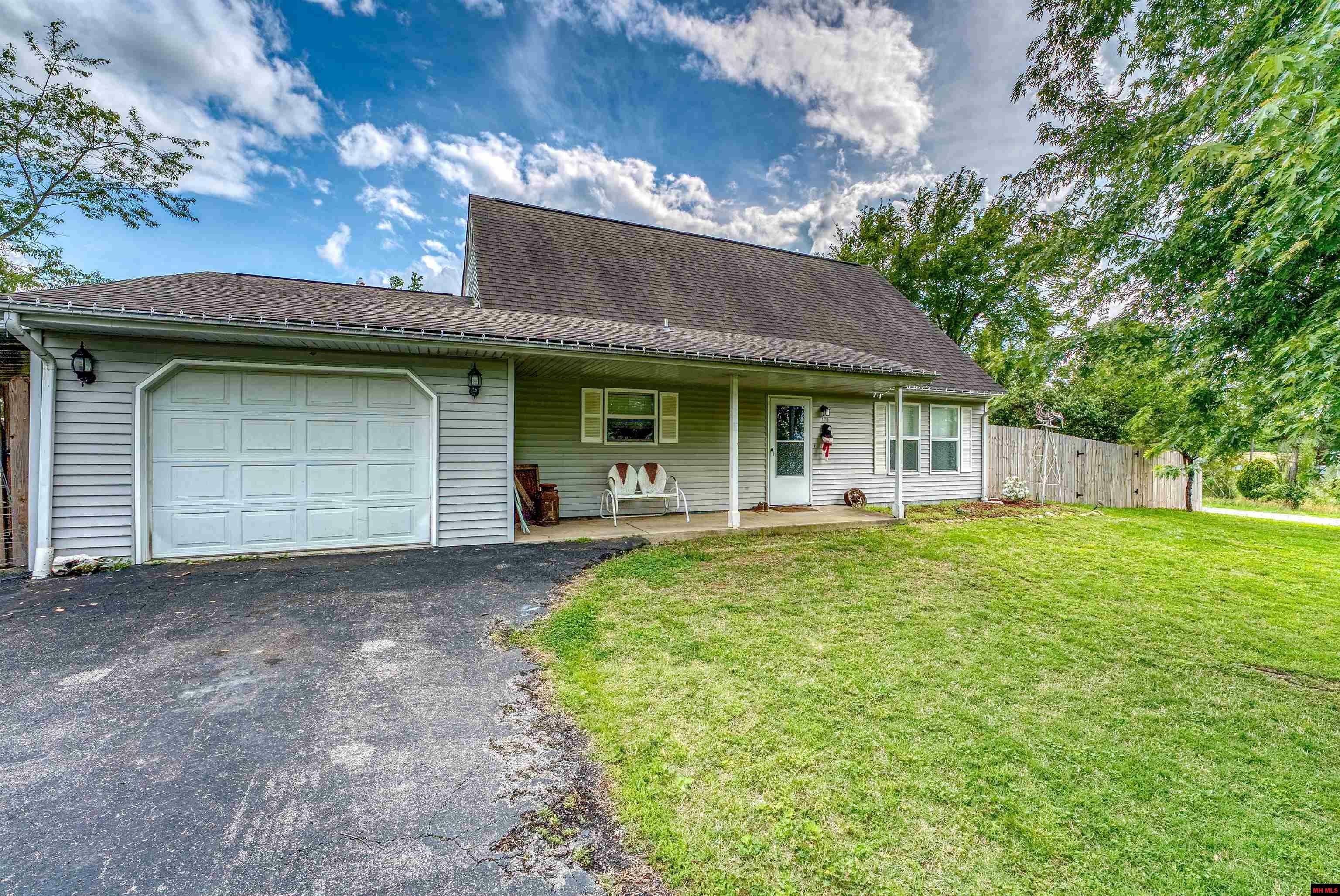 Property Photo: 170 Delicious Lane AR 72653
