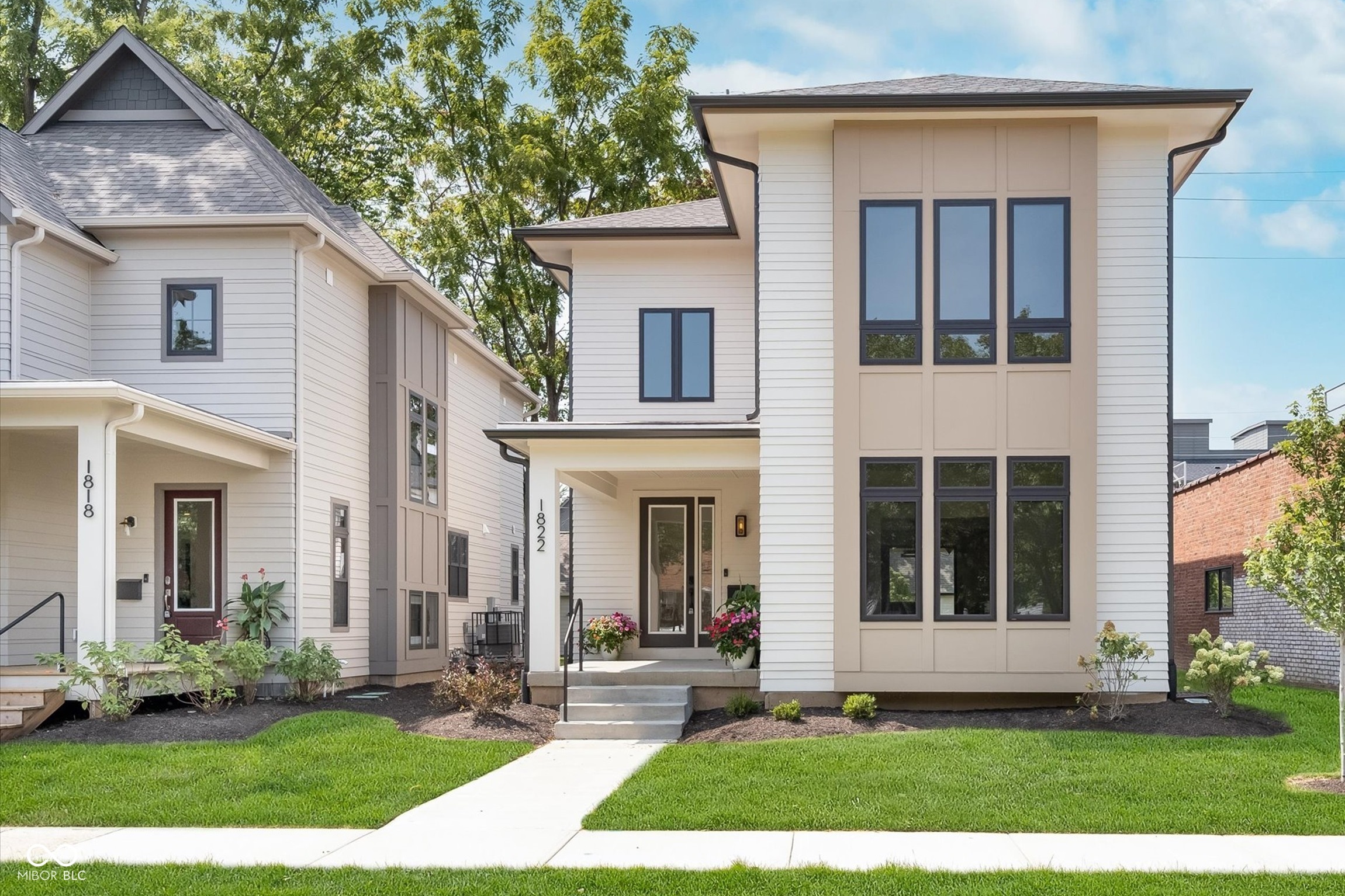 Property Photo: 1822 Central Avenue IN 46202