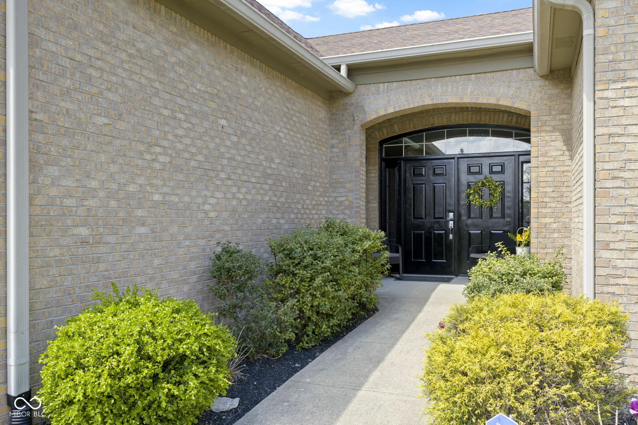 Property Photo: 8324 Thorn Bend Drive IN 46278