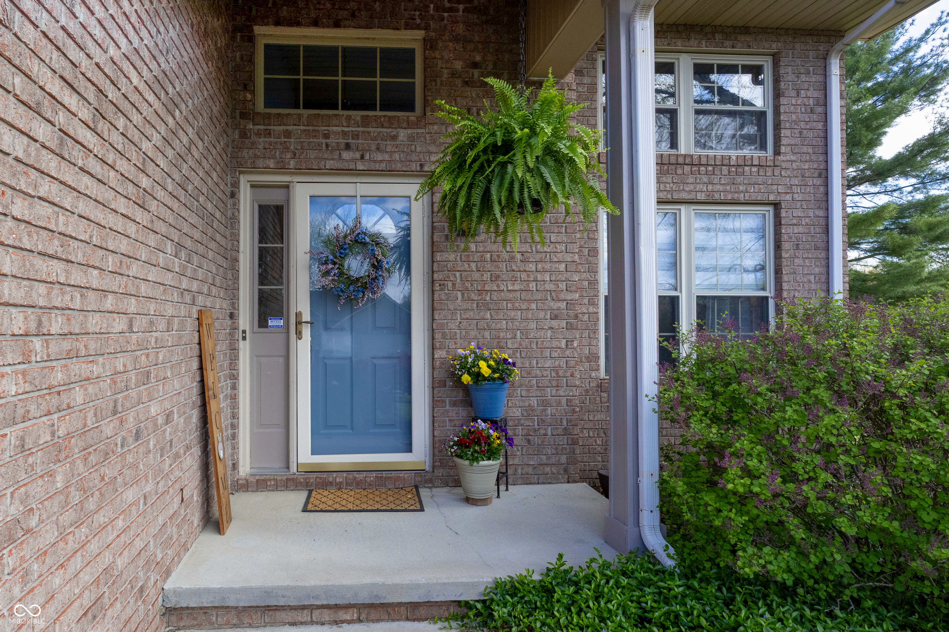 Property Photo: 6006 Regency Drive IN 47203