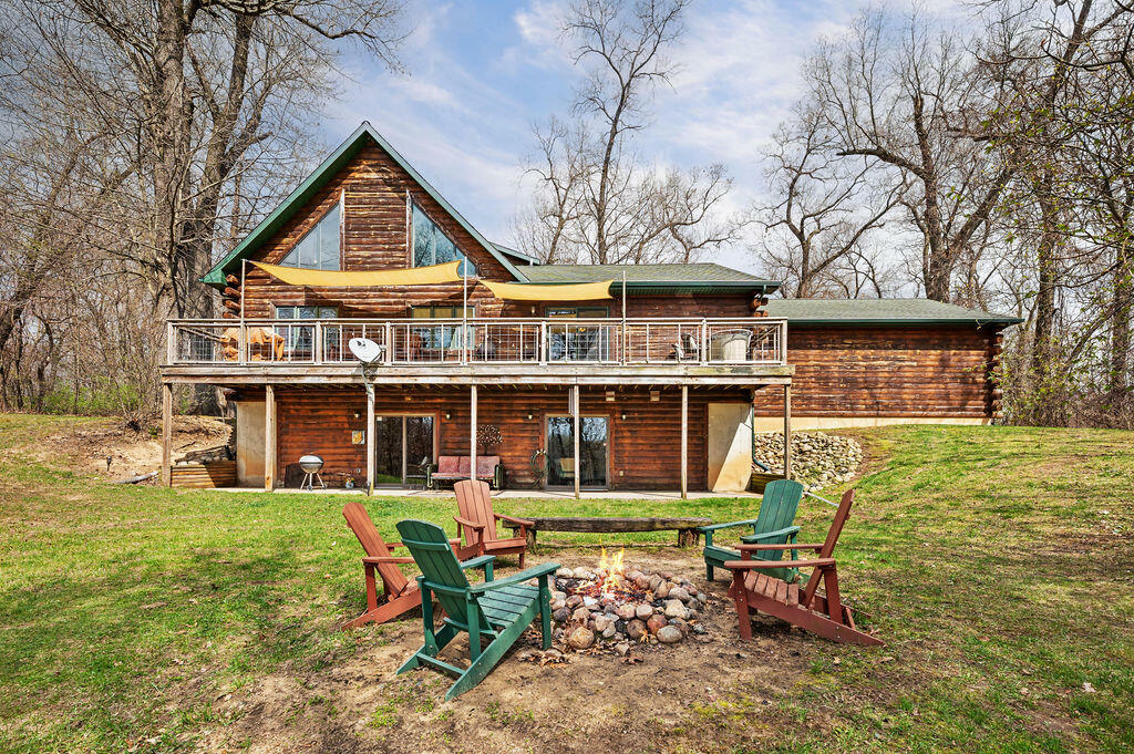 Property Photo: 87126 County Road 687 MI 49057
