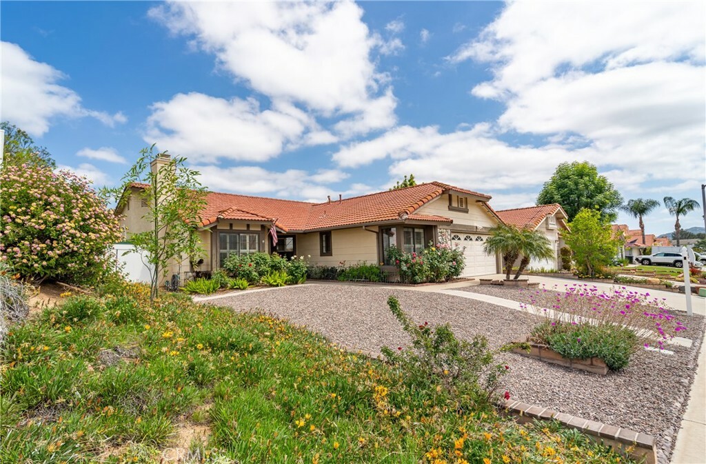 Property Photo: 35586 Wanki Avenue CA 92595