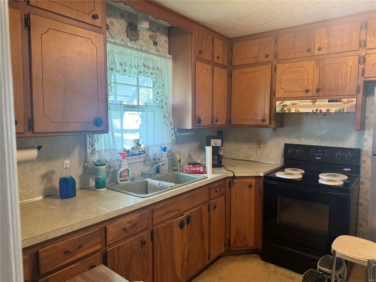 Property Photo: 22 Stanwood Drive MO 65536