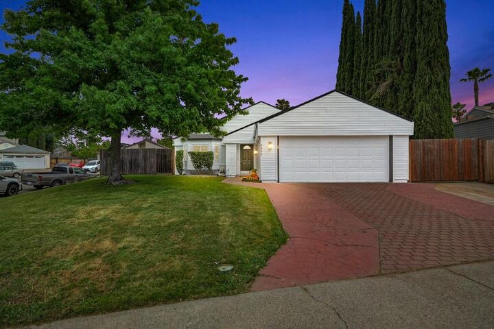 4553 Loch Haven Way  Sacramento CA 95842 photo