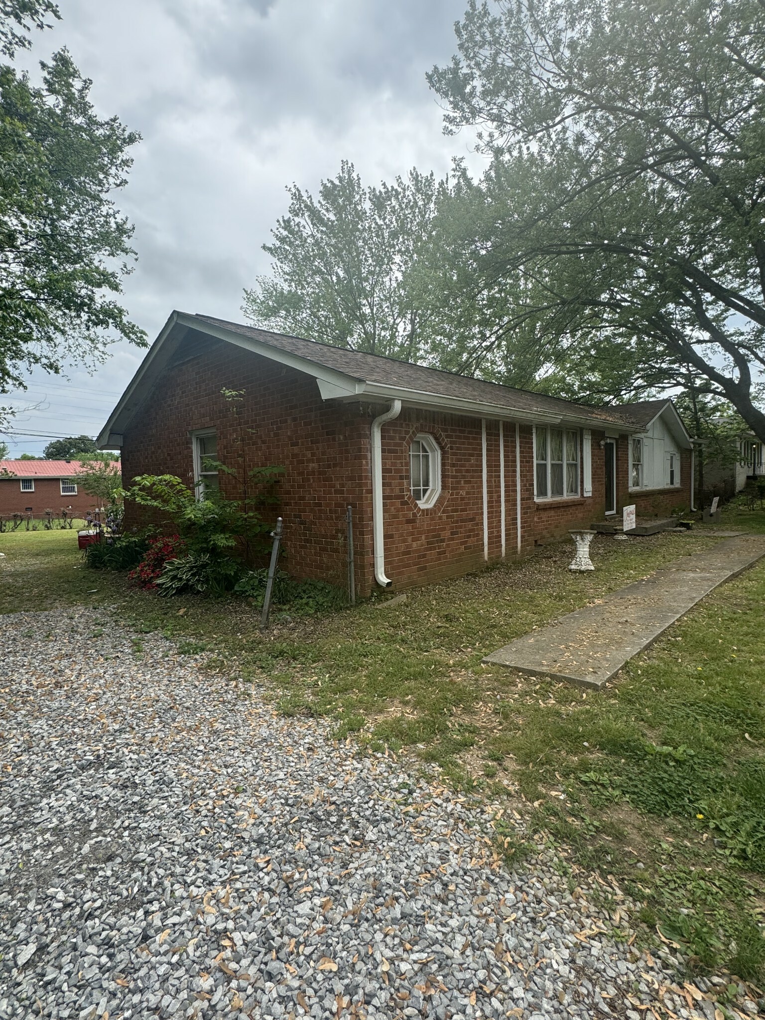 Property Photo:  306 Notgrass Rd  TN 37042 