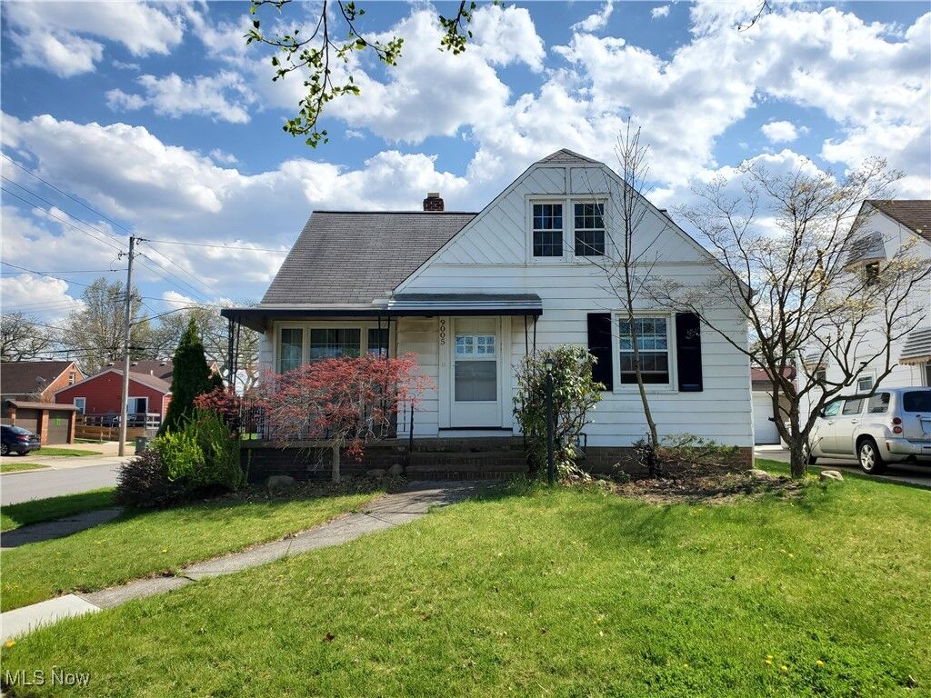 Property Photo:  9005 Ansonia Avenue  OH 44144 