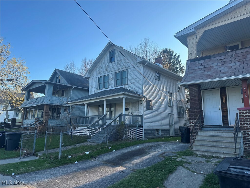 Property Photo: 472 E 110th Street OH 44108