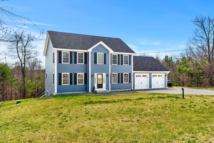 Property Photo:  194 Rolling Hill Drive  NH 03281 