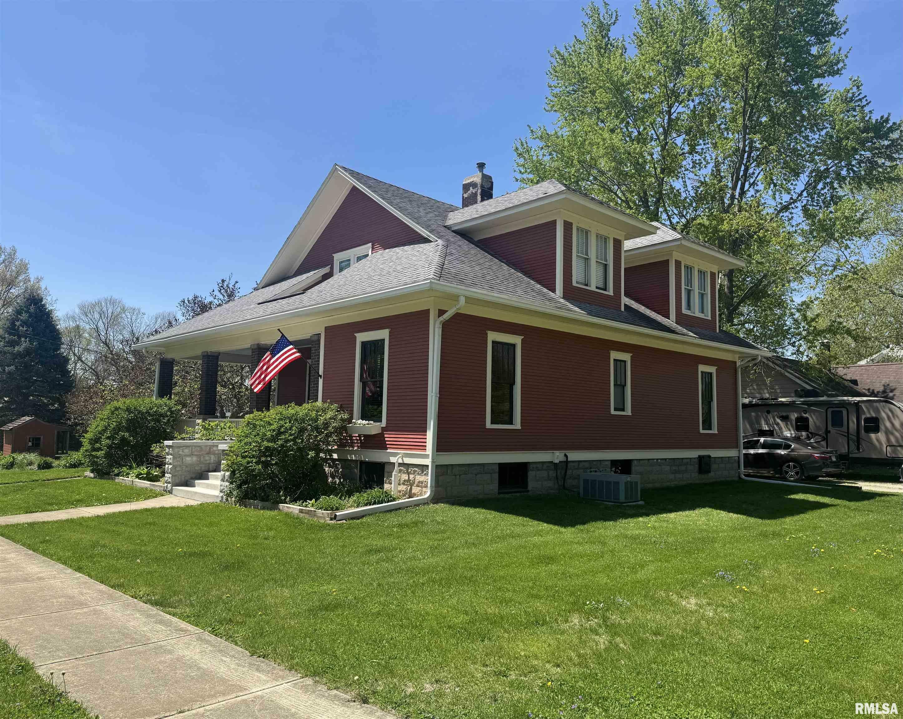 Property Photo: 107 N Burson Street IL 61572