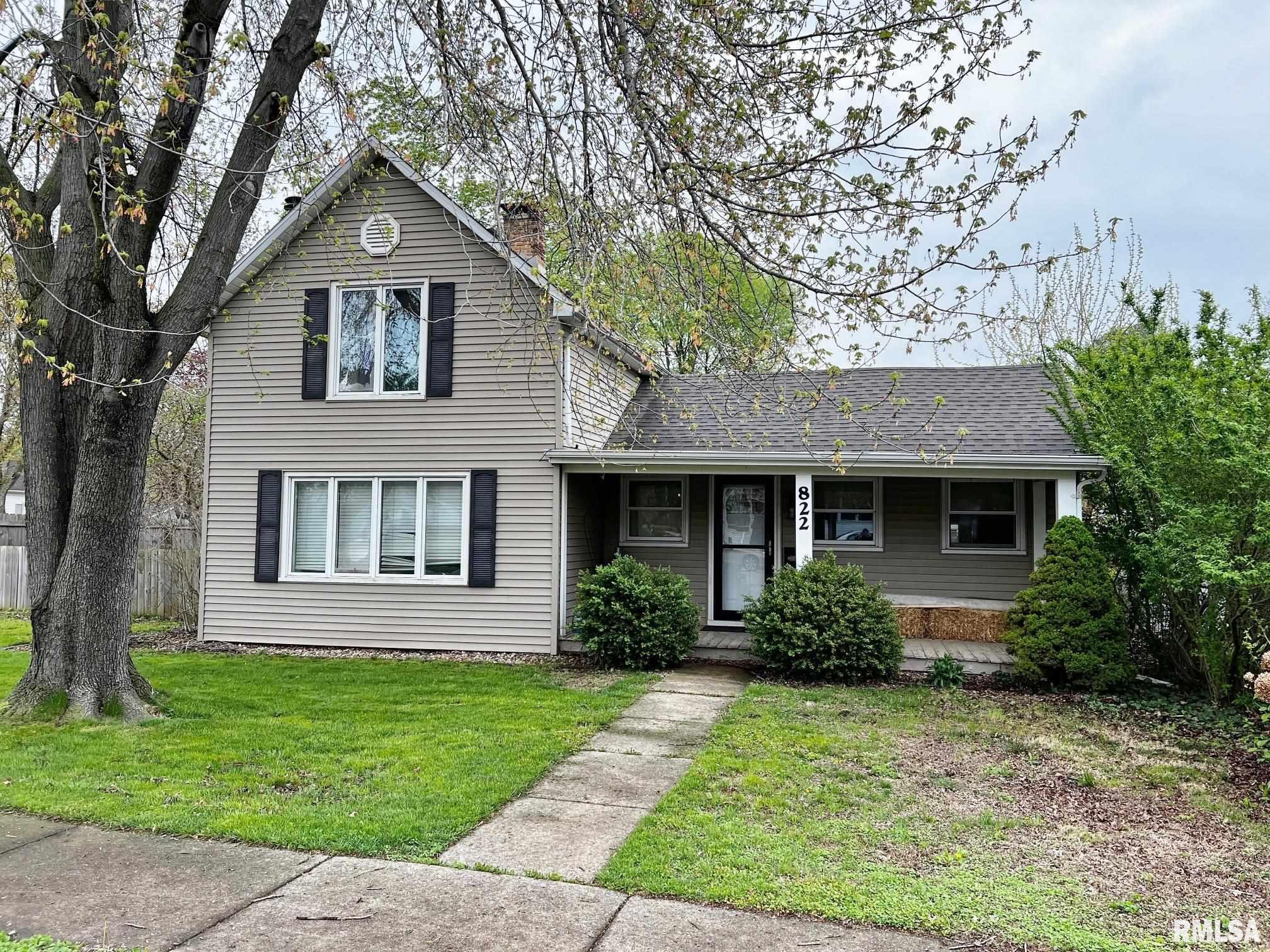 822 N Santa Fe Avenue  Chillicothe IL 61523 photo