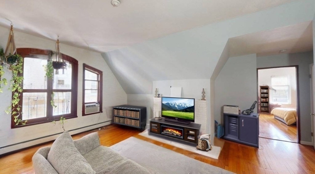 Property Photo:  1575 Beacon St 3R  MA 02446 