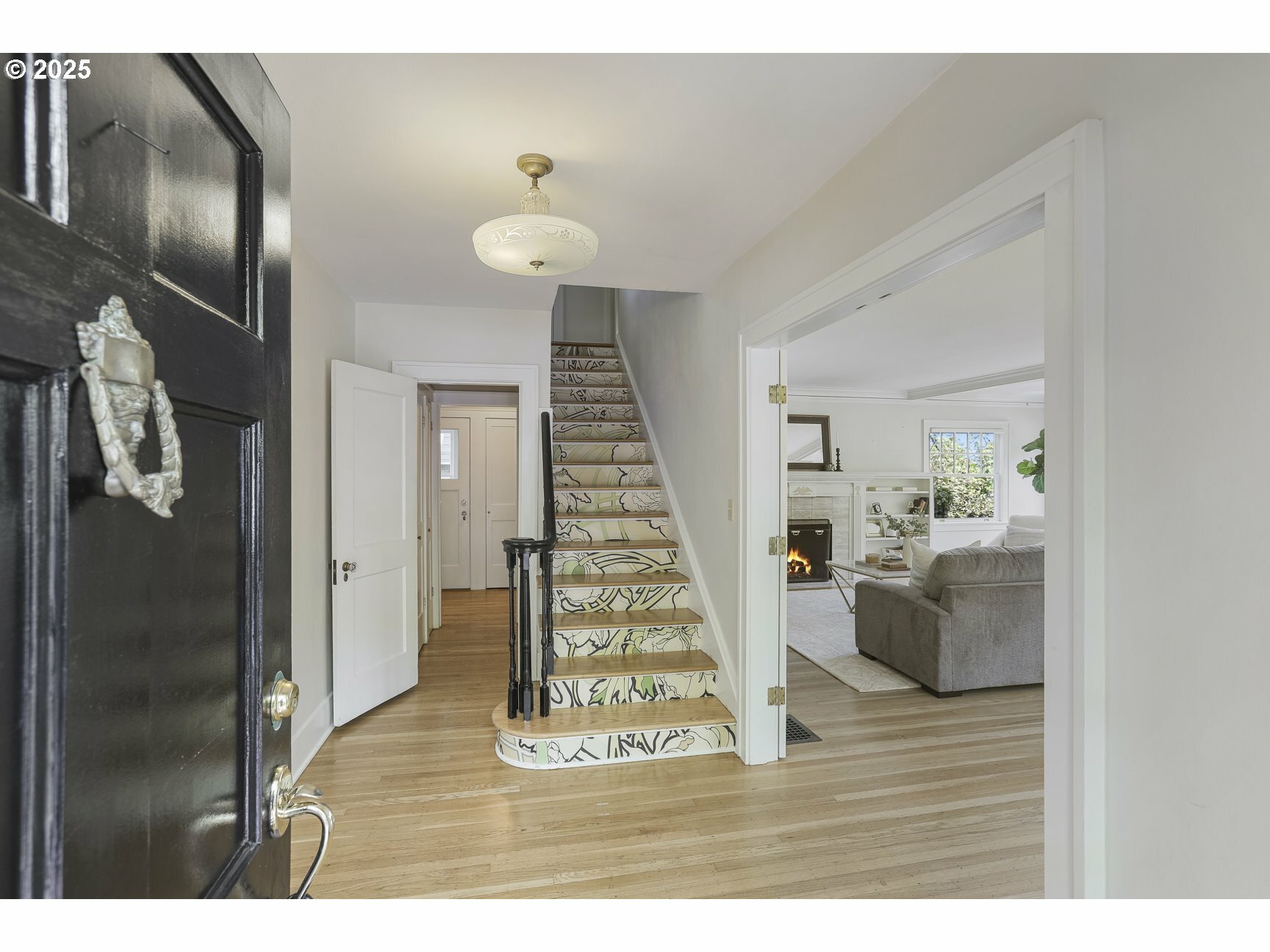 Property Photo: 1805 SW Elizabeth St OR 97201