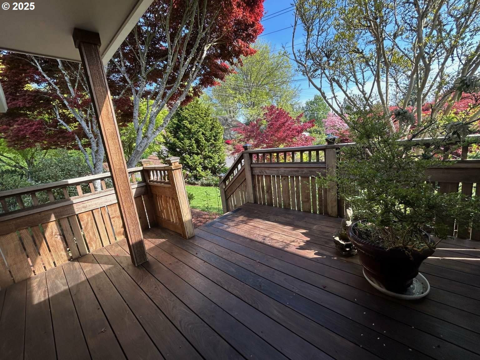 Property Photo: 3409 SW Nevada Ct OR 97219