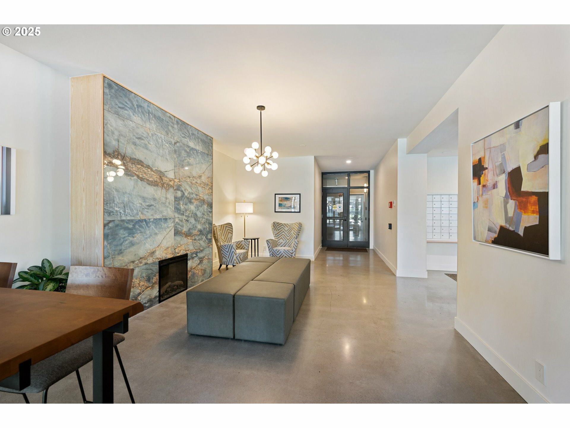 Property Photo: 2221 SW 1st Ave 2225 OR 97201