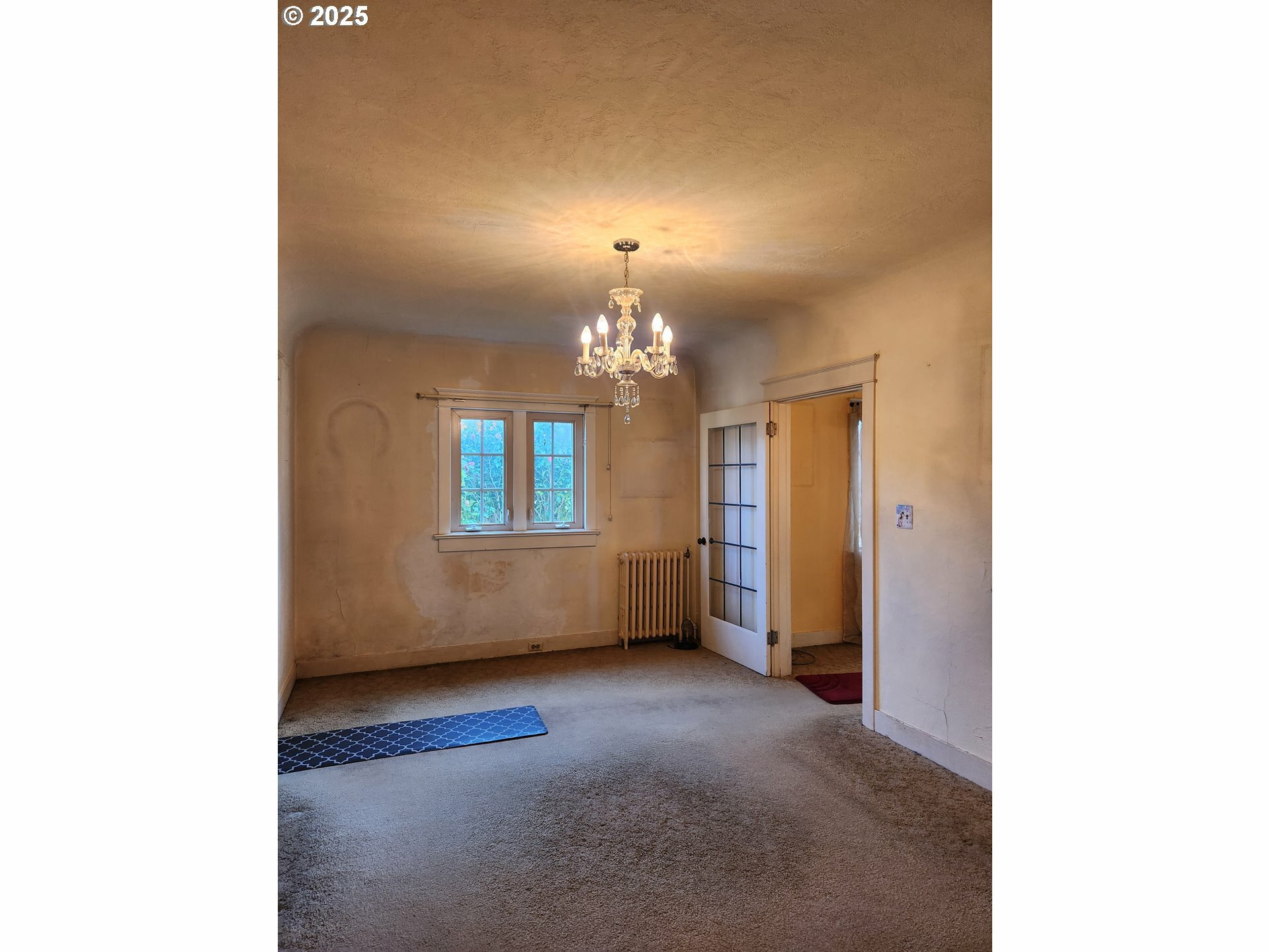 Property Photo: 970 S 7th St OR 97420