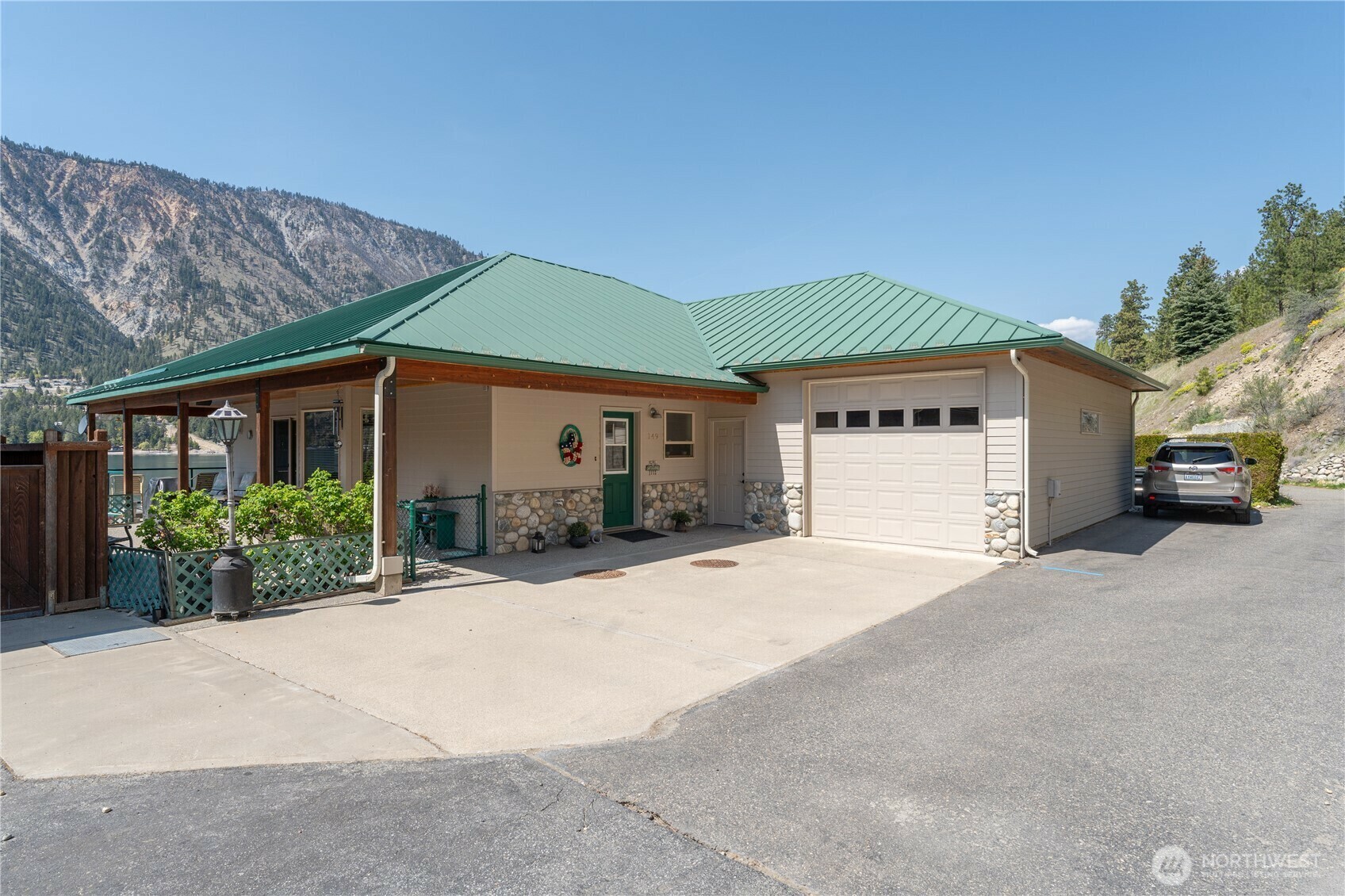Property Photo: 149 Helios Hills Lane WA 98831