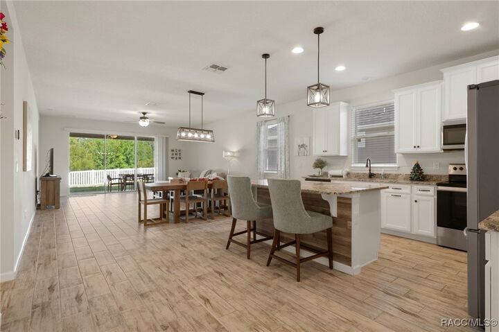 Property Photo: 12905 Satin Lily Drive FL 33579