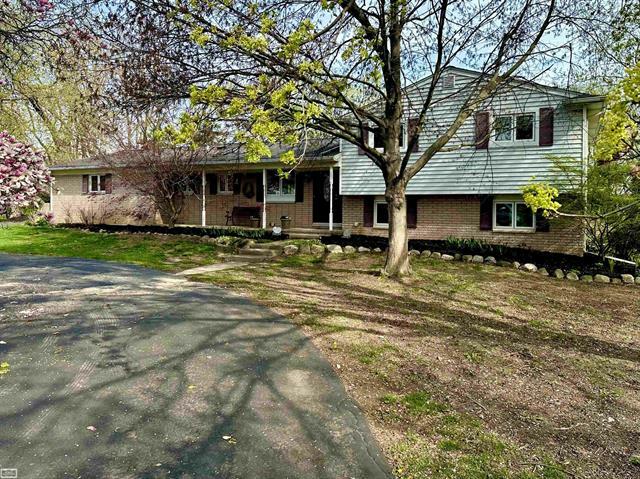 Property Photo: 6969 Clock Gate Circle MI 48098