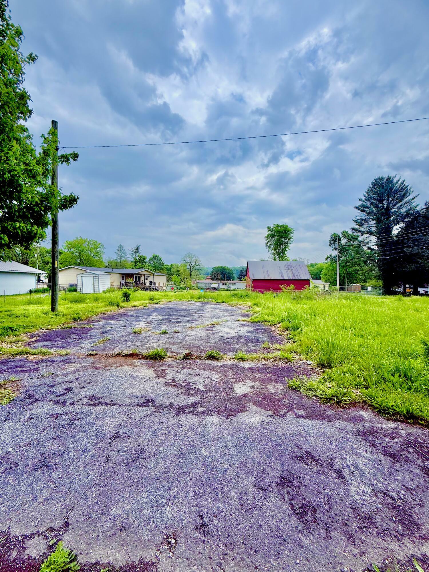 Property Photo: 326 Church Street TN 37338