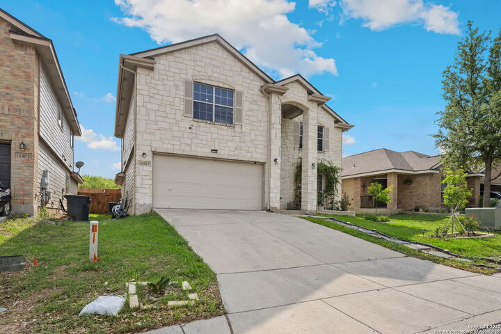 Property Photo: 16907 Quartett Ln TX 78266