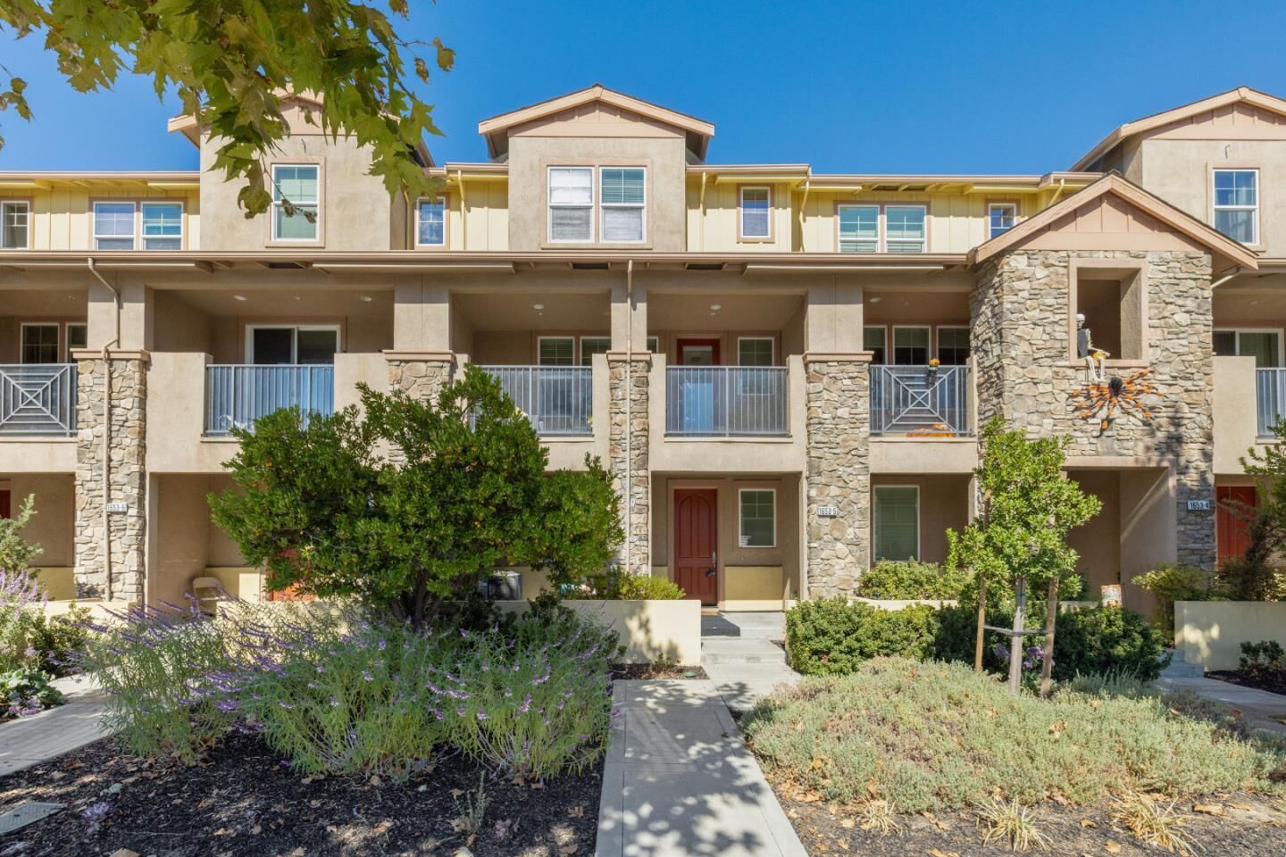 Property Photo: 1653 Hillsdale Avenue 5 CA 95124