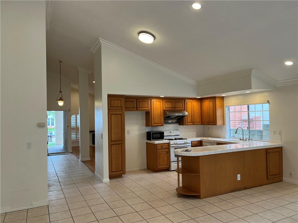Property Photo: 6328 Sombrero Avenue CA 90630
