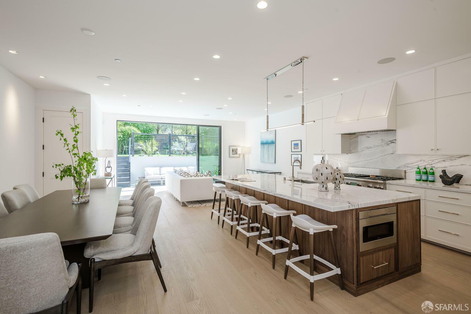 3537 23rd Street A  San Francisco CA 94110 photo