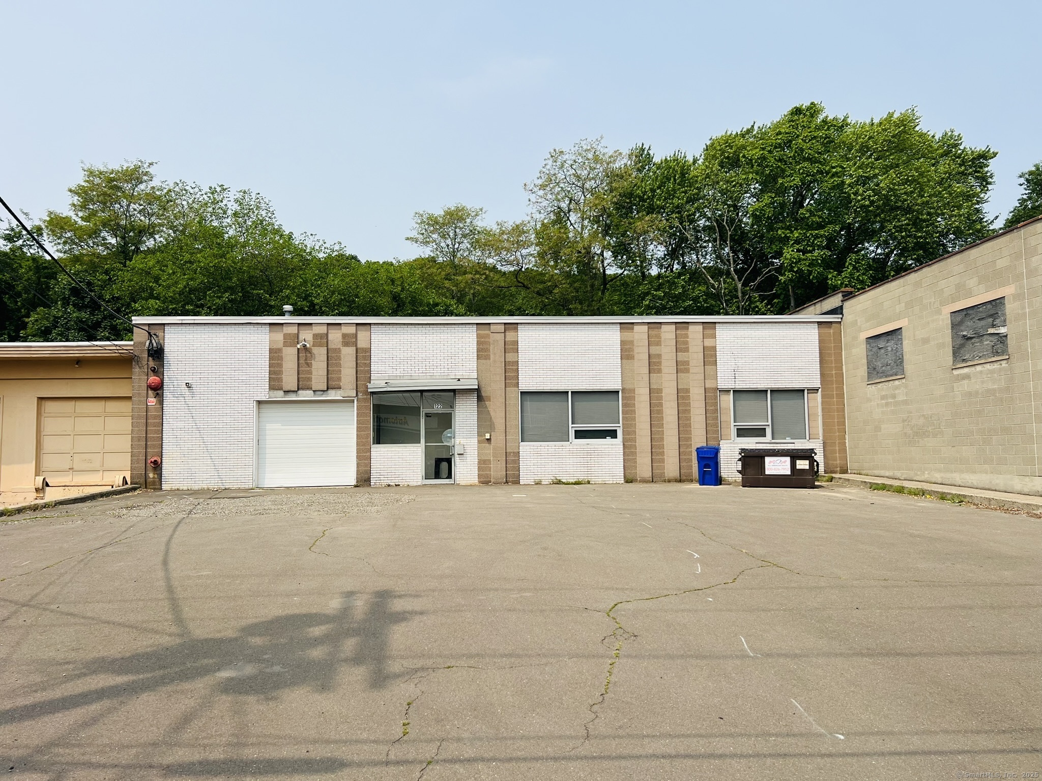 Property Photo: 122 Welton Street CT 06511