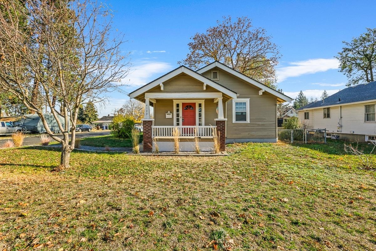 Property Photo: 4128 N Normandie St WA 99205