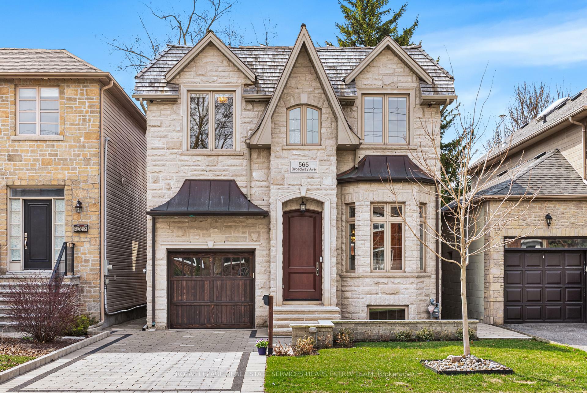 Property Photo: 565 Broadway Avenue ON M4G 2S2