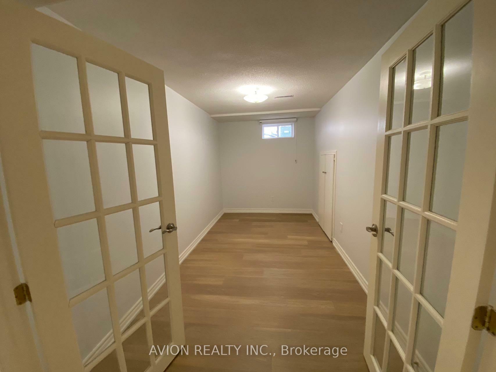 Property Photo: 29 Falling River Drive Basement ON L4S 2R1