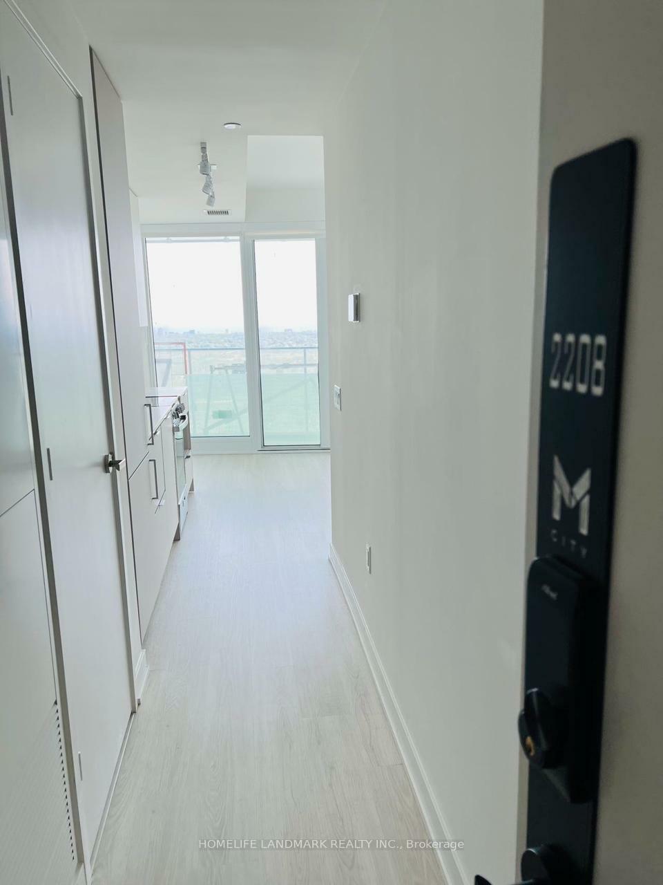 Property Photo: 3883 Quartz Road 2208 ON L5B 0M4
