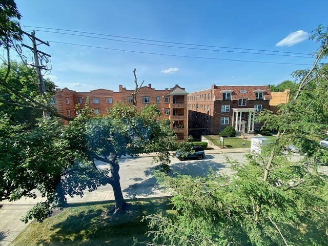 Property Photo: 53 Academy Avenue 301 PA 15228