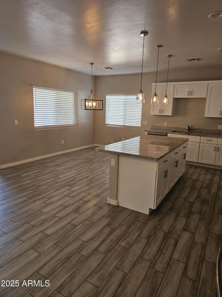 Property Photo: 12432 W Madero Drive AZ 85123