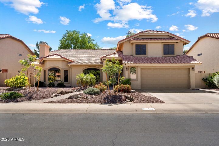 Property Photo:  401 N Cholla Street  AZ 85224