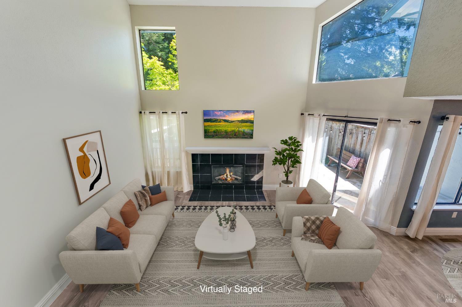 Property Photo: 2204 Marylyn Circle CA 94954