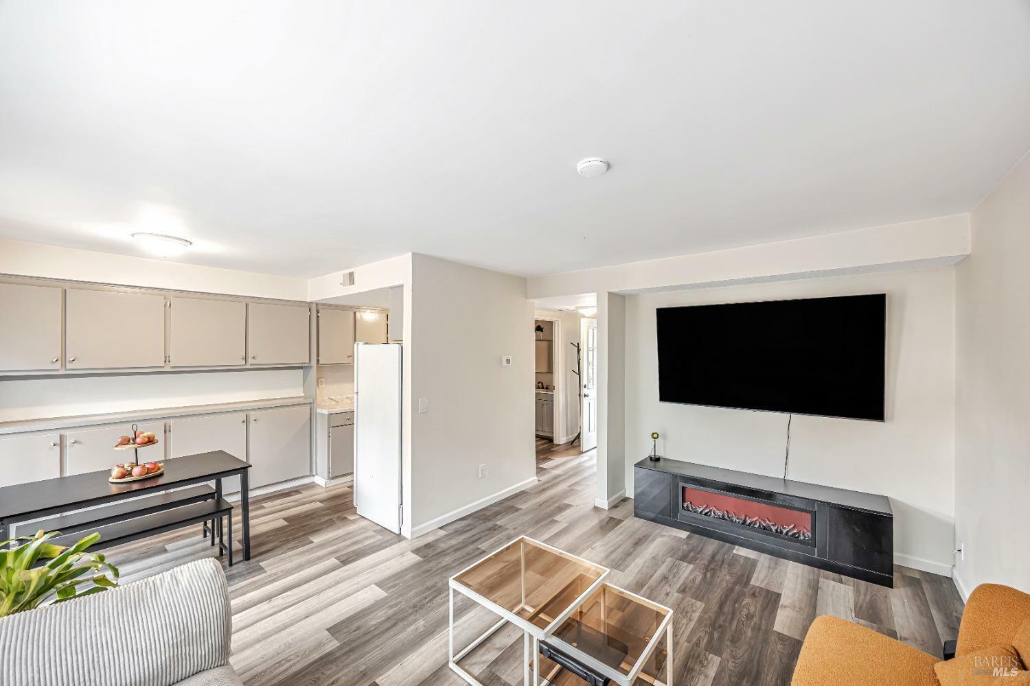 Property Photo: 757 Simpson Place CA 95401