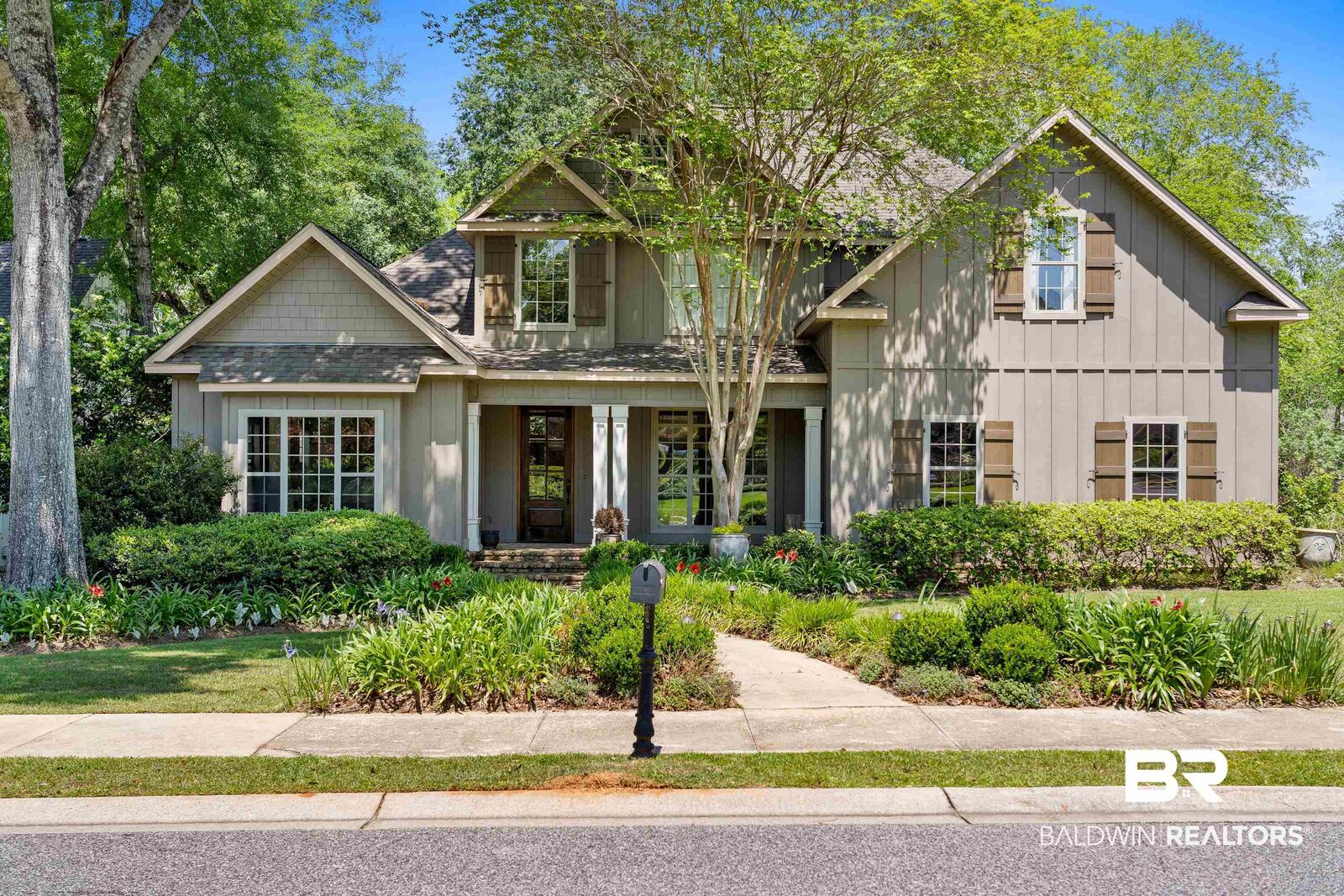 Property Photo:  149 La France Avenue  AL 36532 
