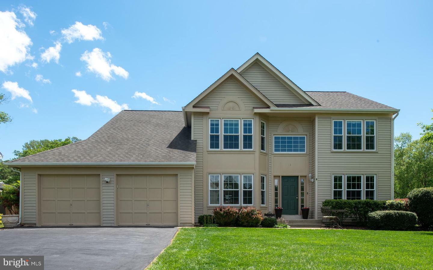Property Photo: 11 Ashbrook Road VA 22554