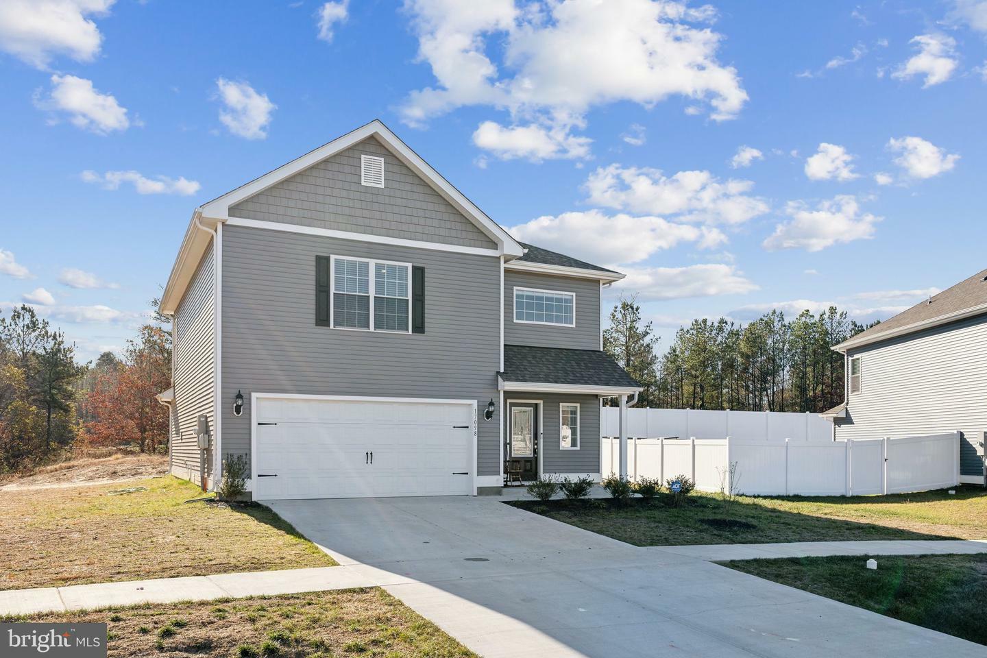 Property Photo: 17098 Rollins Road VA 22427