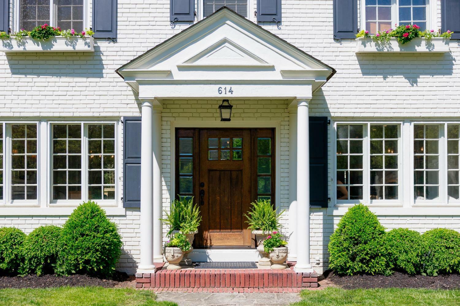 Property Photo: 614 Floral Avenue OH 45174