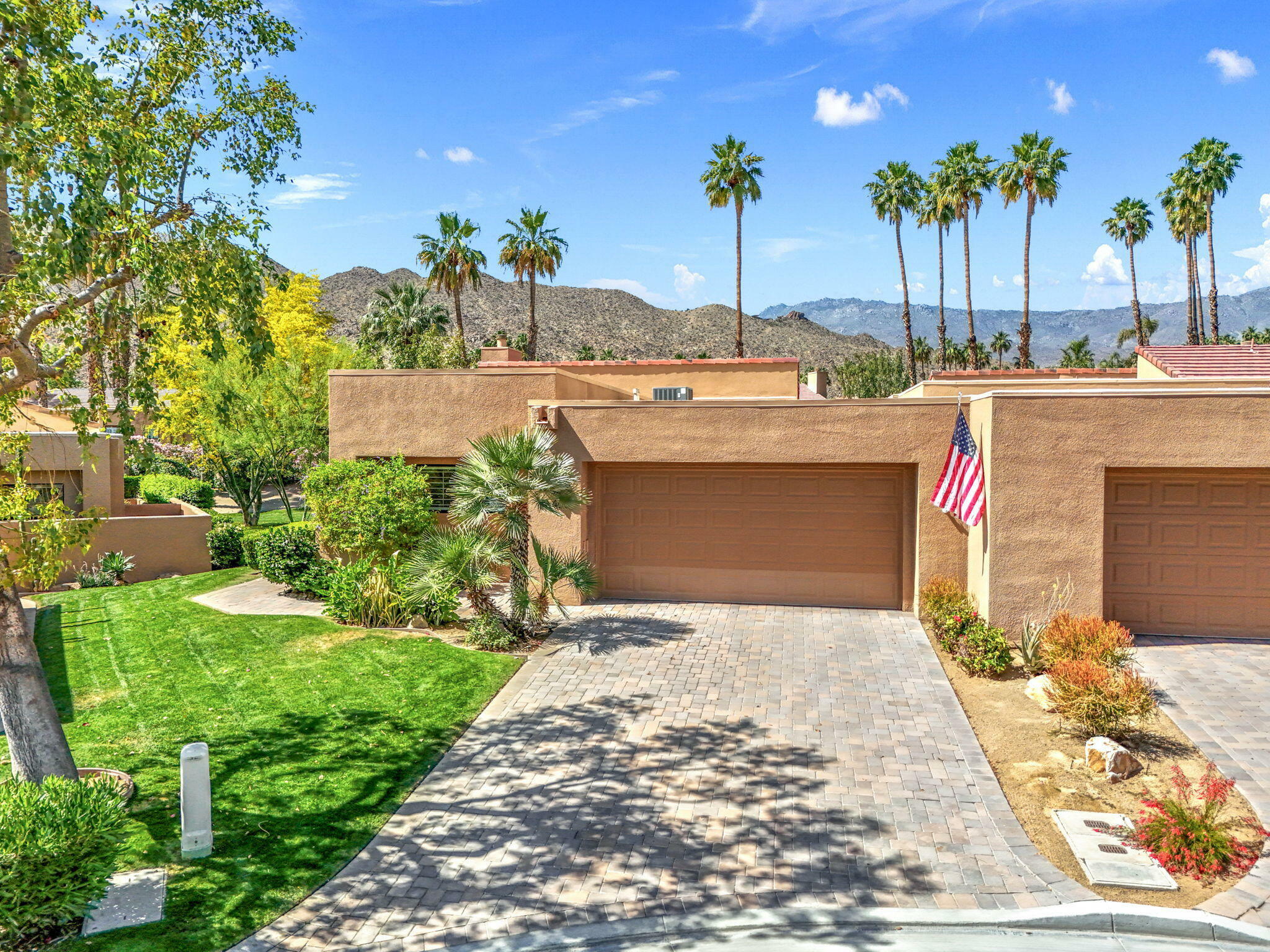 Property Photo: 73465 Irontree Drive CA 92260