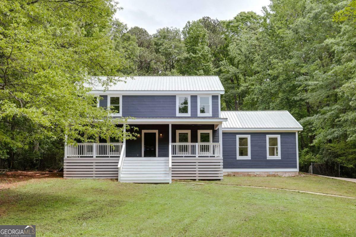 Property Photo: 155 Hunters Pointe Drive GA 30606