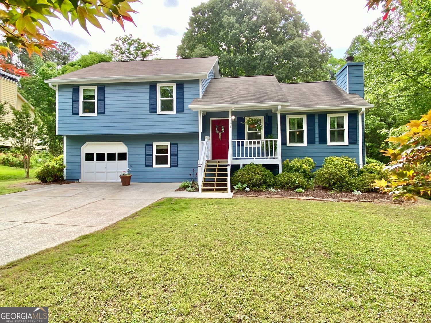 Property Photo: 5364 Muirwood Place GA 30127