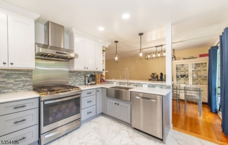 Property Photo: 4 Korwel Cir NJ 07052
