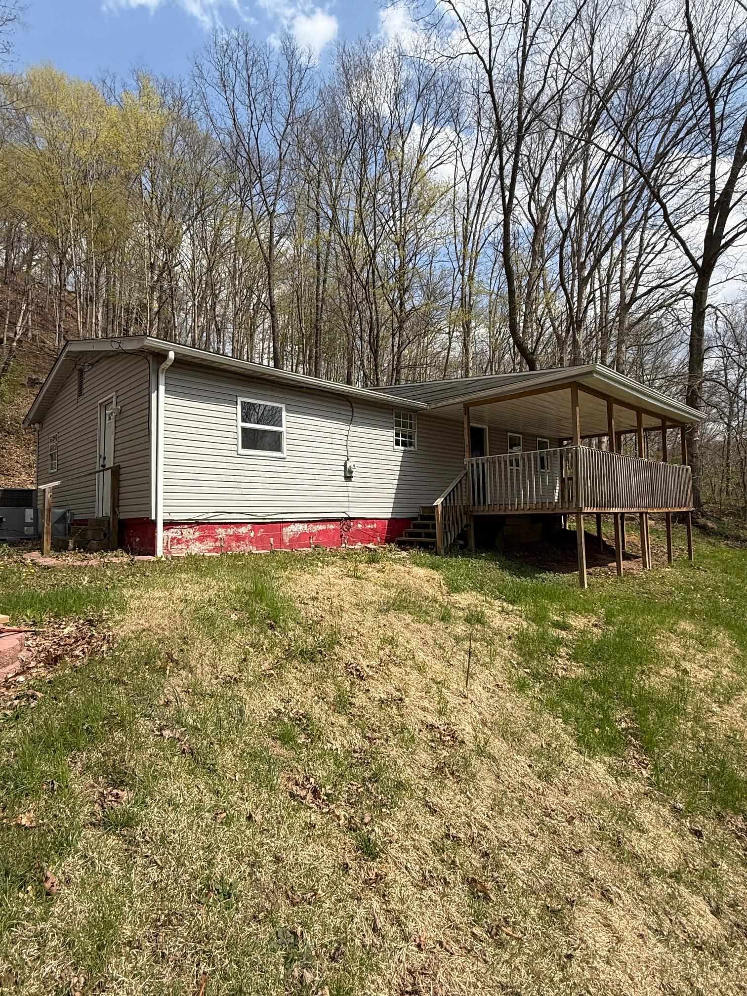 Property Photo: 4453 8th Street Road WV 25701