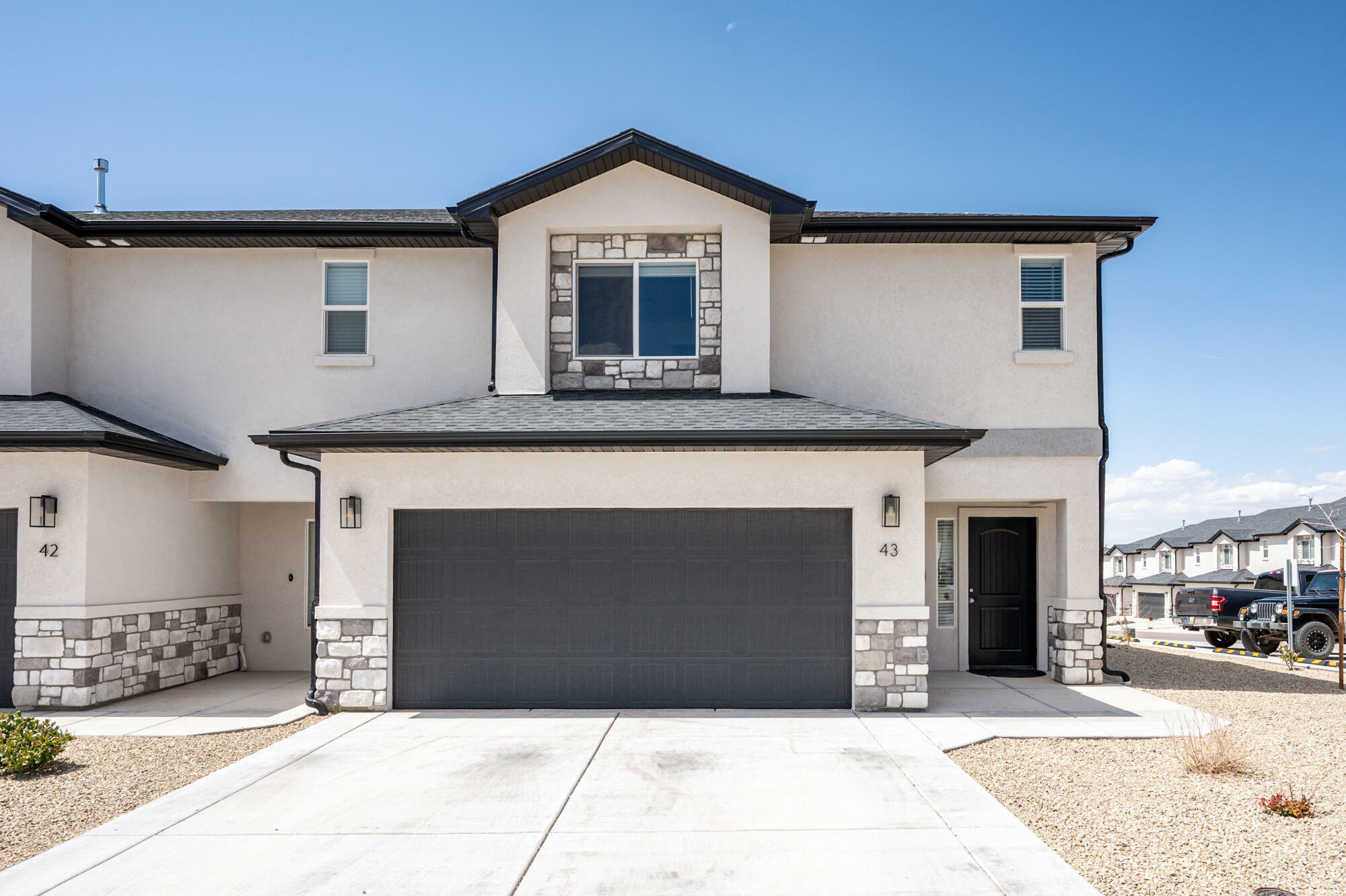 Property Photo: 668 E Fiddlers Cove Dr #43 UT 84721
