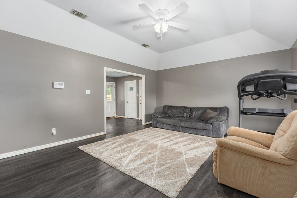 Property Photo:  190 Cr 8113  TX 75964 