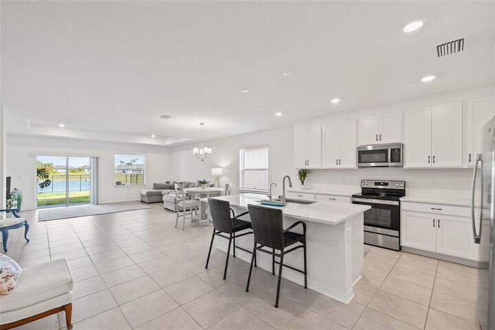 Property Photo:  9725 Last Light Glen  FL 34219 